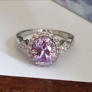 Lavender Halo Solitaire Ring with Pavé Accents